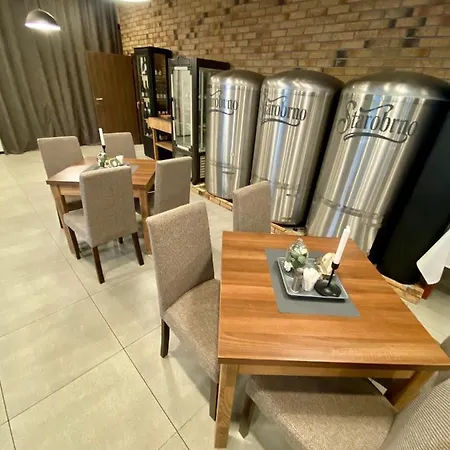 Zebetinsky Dvur Hotel Brno