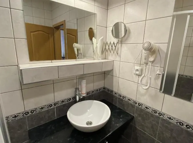 Zebetinsky Dvur 3*